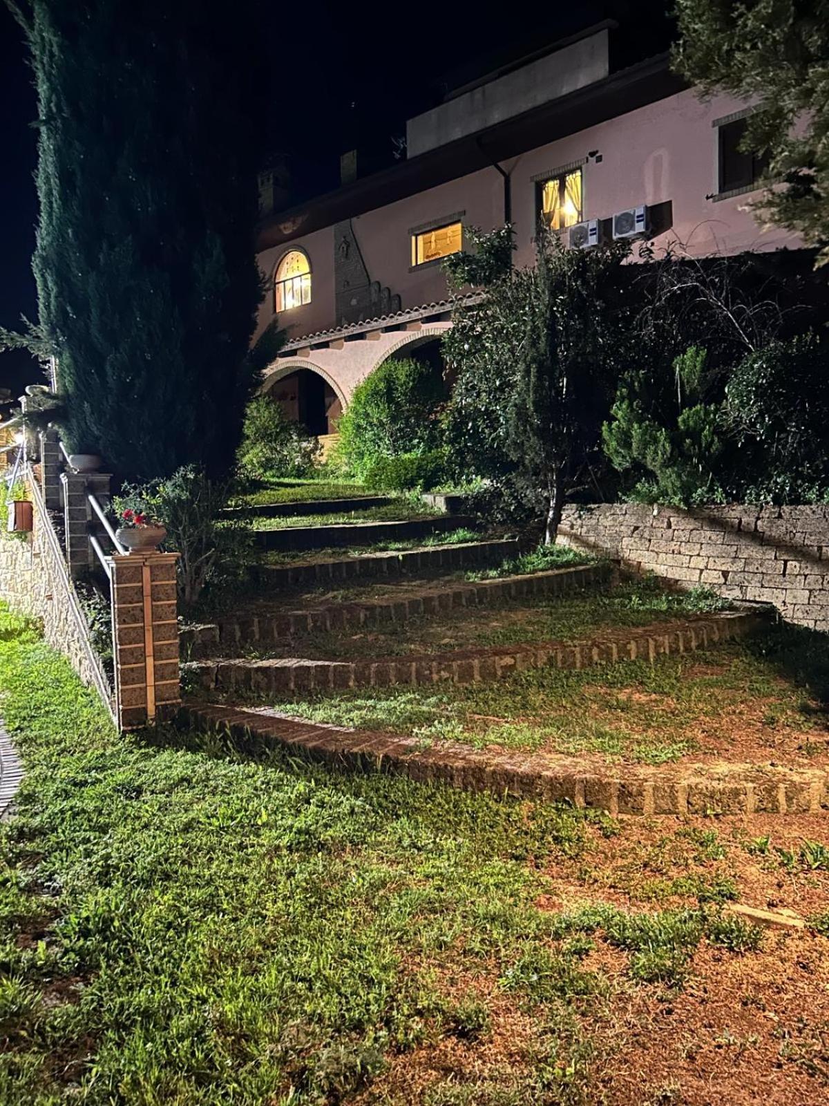 הוילה צ'יטה סנט'אנג'לו Casalustro מראה חיצוני תמונה